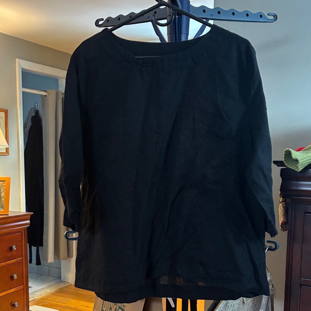 Black 3/4 Sleeve Blouse